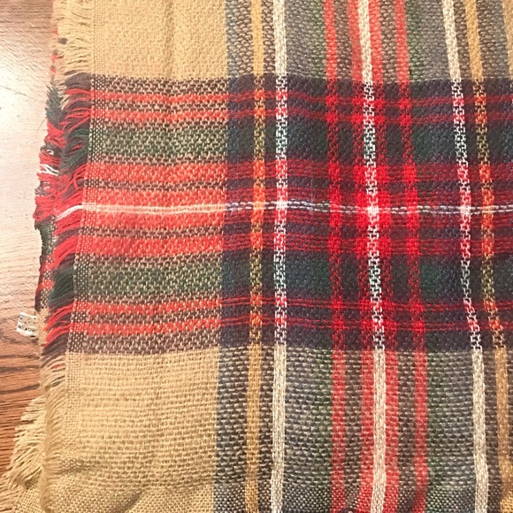Flannel Plaid Poncho Scarf Wrap Toggle - Picture 8 of 8